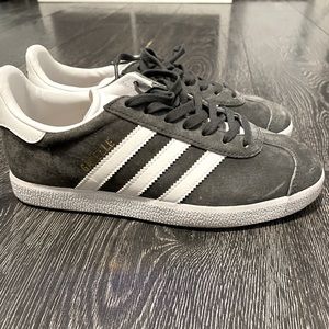 Adidas Gazelle sneakers